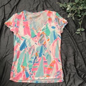 Lilly Pulitzer t-shirt